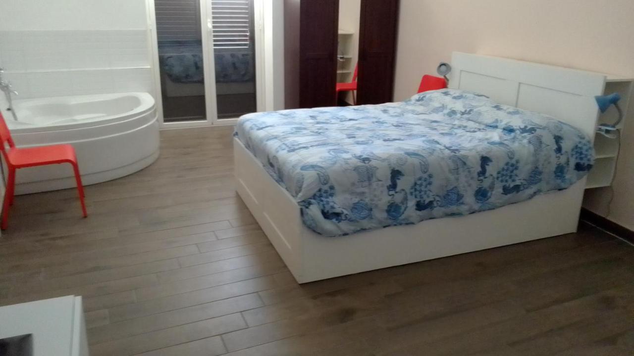 Il Cuore Di Ballaro Apartment Palermo